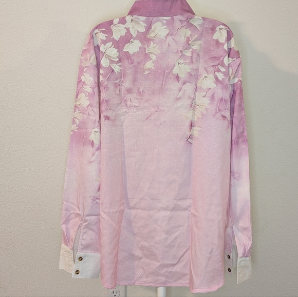 Purple and White Casual Button Down Shirt with Floral Pattern - Picture 5 of 12